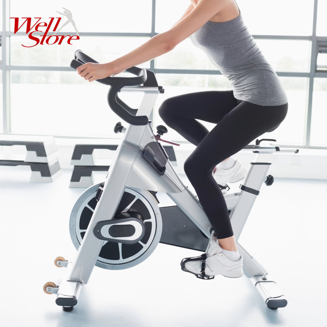 Spin Bike: come Scegliere il modello migliore e massimizzare i benefici del tuo allenamento cardio a casa