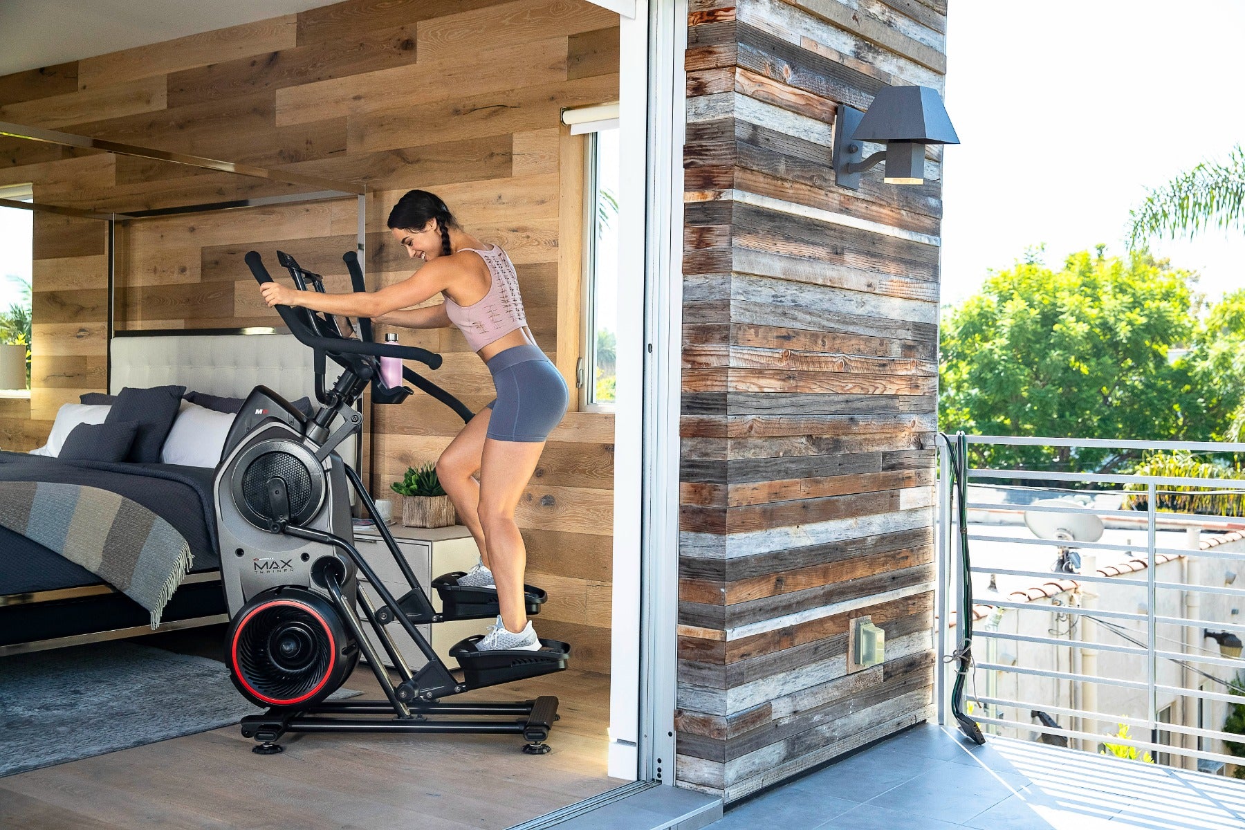 Max Trainer M8